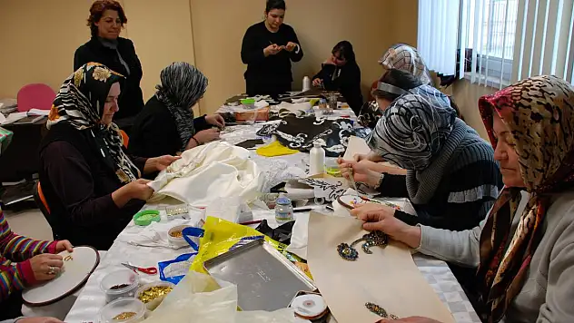 MELMEK İKİNCİ DÖNEM KURS KAYITLARI BAŞLIYOR