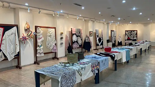 MELMEK SERGİSİ AÇILDI