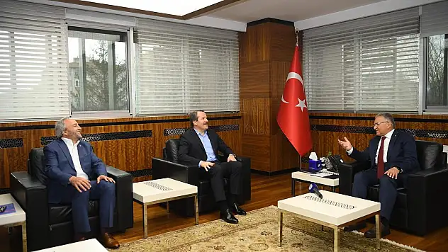 MEMUR-SEN GENEL BAŞKANI YALÇIN'DAN BAŞKAN BÜYÜKKILIÇ'A ZİYARET