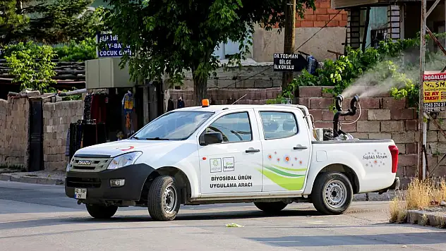 MERAM'DA İLAÇLAMALAR  YOĞUN BİR ŞEKİLDE DEVAM EDİYOR