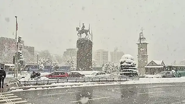 Meteoroloji'den kar ve buzlanma uyarısı
