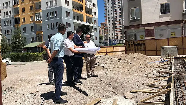 MEVLANA MEYDANI YENİ ÇEHRESİNE BÜRÜNÜYOR