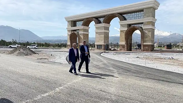 MİLLET BAHÇESİ ÇALIŞMASI DEVAM EDİYOR