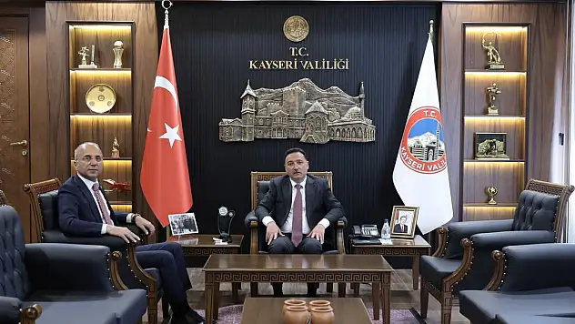 Milletvekili Aşkın Genç'ten Vali Çiçek'e Taziye Ziyareti
