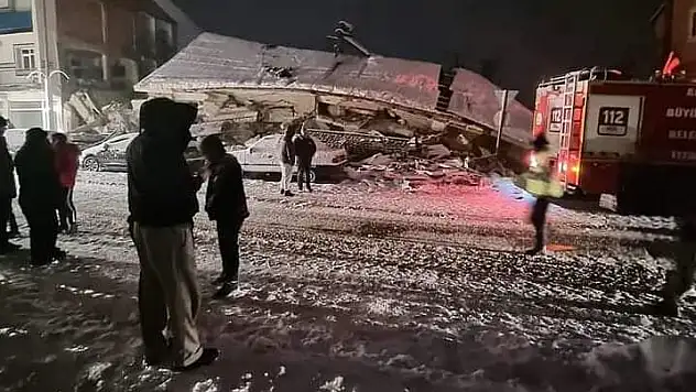 MİMARLAR ODASI'NDAN 'DEPREM SEFERBERLİĞİ'