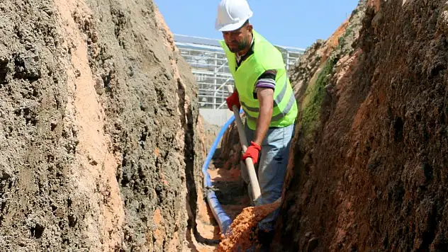 MOBİLYACILAR SİTESİ'NDE ÇALIŞMALAR SÜRÜYOR