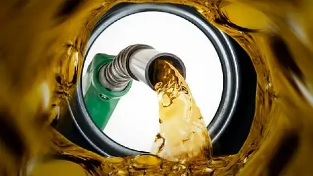 Motorinde vergi 4 yıl önceki fiyatı geçti