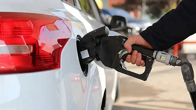 Motorine indirim geliyor