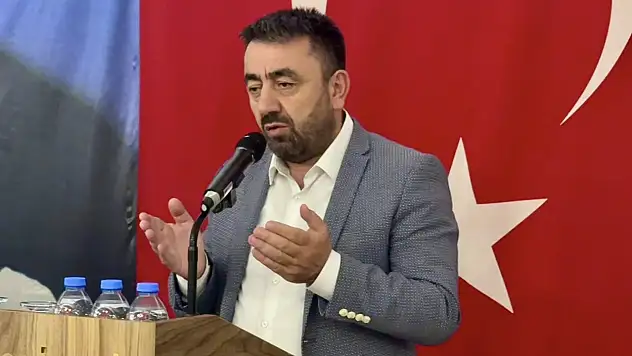 Müftü Ayvaz Gaziler günü programında dua etti