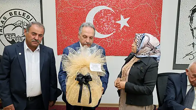 MUHTARLARDAN BAŞKAN YALÇIN'A TEŞEKKÜR