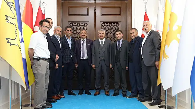 'MUHTARLARIMIZ BİZİM MAHALLELERİMİZİN SİGORTALARIDIR'