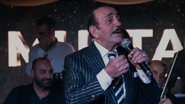 Mustafa Keser şarkılarıyla coşturdu