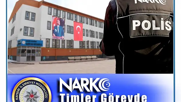 Narkotik ekipleri okul çevresinde