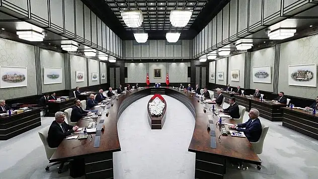 NATO Zirvesi Emekli Zammını Geciktirdi