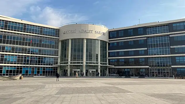 O sanıklara 9 yıl 2'şer ay hapis