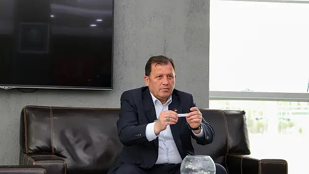 Öğrencilere tarih gezisi kurası çekildi