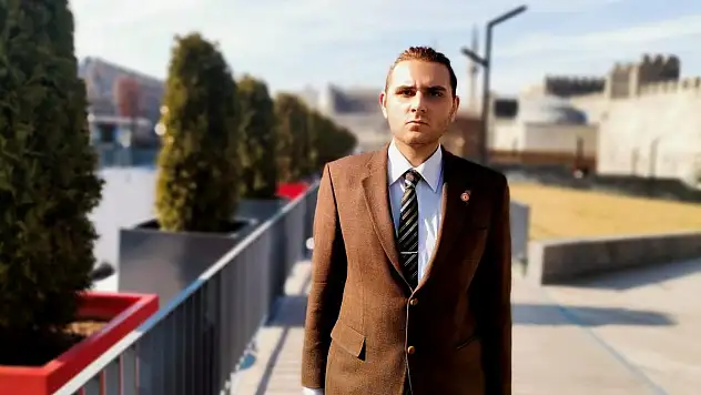 Öğretmenler, Öğretmeye Vakit Bulamıyor
