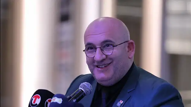 Okan Geçgel: 'Gazetecilik Onurlu Bir Meslektir'