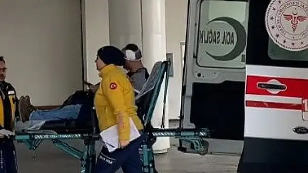 Okulda öğretmeni silahla yaralayan kadın