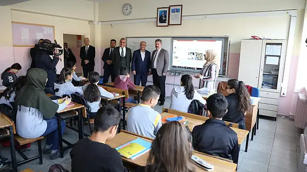 OKULLAR SICAK, SINIFLAR RAHAT
