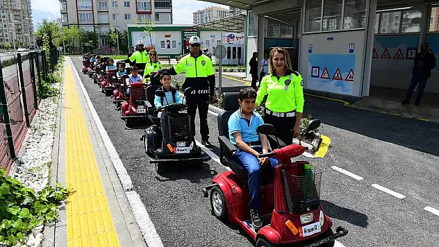 'Öncelik Hayatın Öncelik Yayanın'