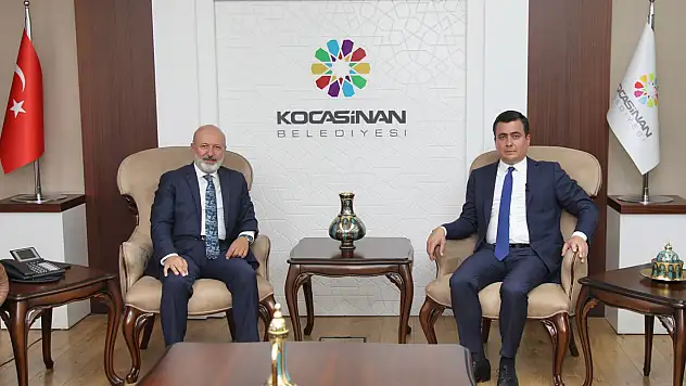 Osman Gökçek'ten Kocasinan belediyesi'ne övgü dolu ziyaret