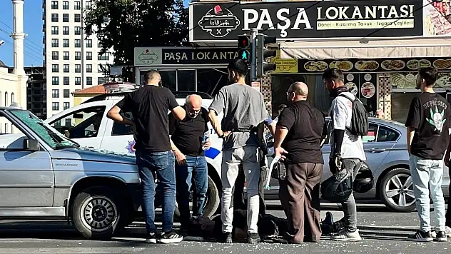 Otomobilin çarptığı yaya hafif yaralandı