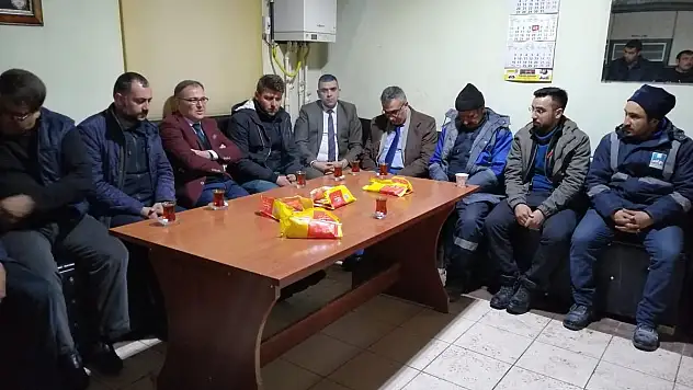 ÖZDOĞAN 'VATANDAŞA EN İYİ HİZMET İÇİN SAHADAYIZ'