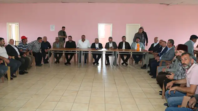 PALAS YAĞMUR DUASINA ÇIKTI
