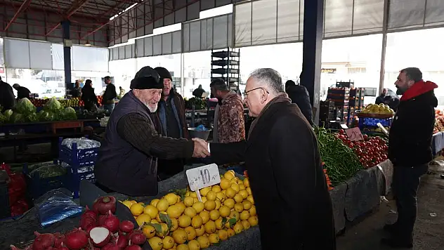PAZARCI ESNAFI VE VATANDAŞLARLA BULUŞTU