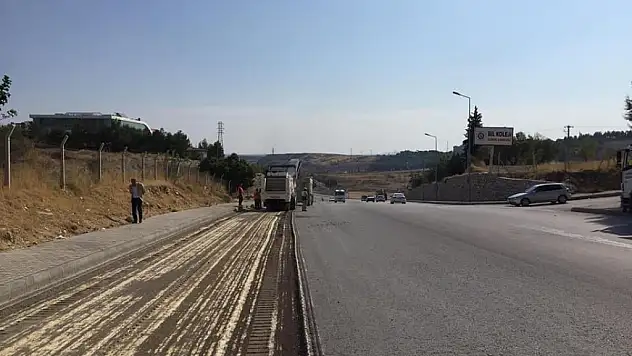 Petrol Caddesi'nde Freze Çalışması