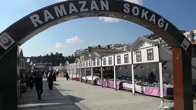 Rabia Meydanında Ramazan Etkinliği Düzenleniyor