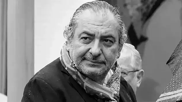 Reha Muhtar hayatını kaybetti
