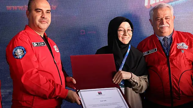 RÜ'ye 2024 TÜBA-TEKNOFEST Doktora bilim ödülü
