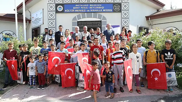 'SAĞLIK'TA İNSANIMIZI BİLİNÇLENDİRMEYE ÇALIŞIYORUZ'