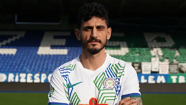 Samet Akaydın resmen çaykur rizespor'da!