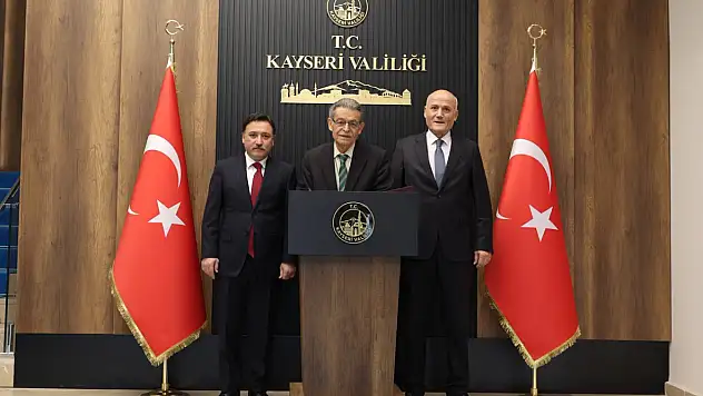 Sami Güçlü ve Mevlüt Bilici'den Vali Gökmen Çiçek'e ziyaret