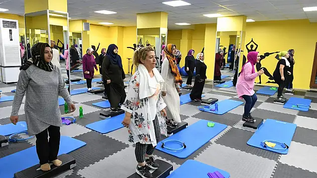 ŞANLIURFALI KADINLAR SAĞLIKLI YAŞAM MERKEZLERİNDE