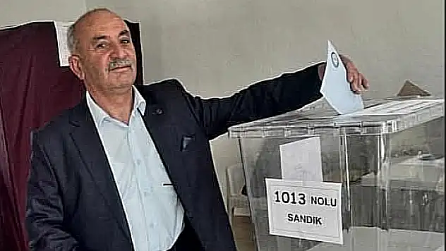 Sarıoğlan Muhtarı Nuri Özgül Hayatını Kaybetti
