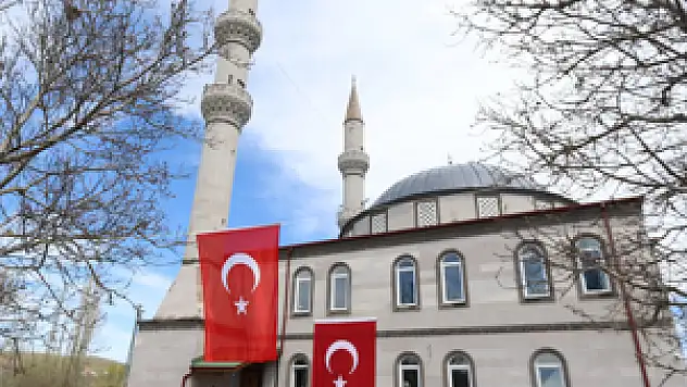 Sarıoğlan Muratbeyli Mahallesi Camii açıldı