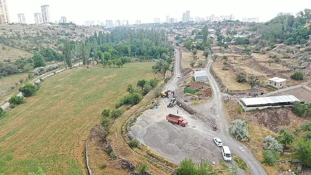 ŞEBEKE HATLARINI YENİLİYOR