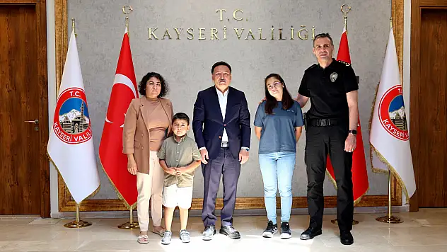 Şehit Polis Birol'un ailesine Vali'den ziyaret