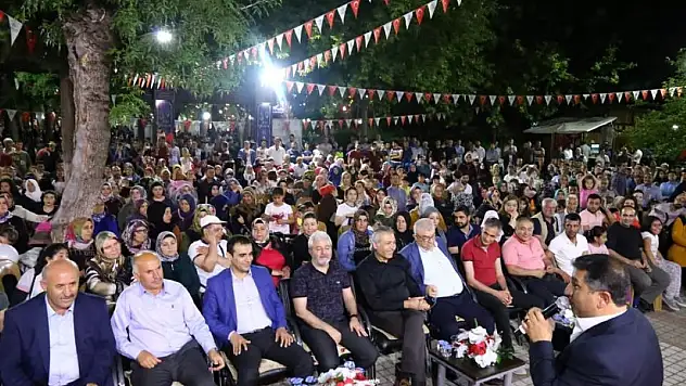 'Şehr-i Yaman'da Ramazan'Dellal Metin ile Şenlendi