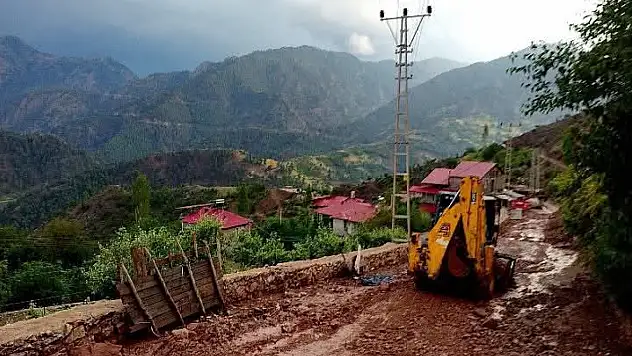 Selin Kapattığı Mahalle Yolu Ulaşıma Açıldı