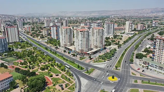 'SEYRANİ 'DE DE DÖNÜŞÜM  DEVAM EDİYOR'