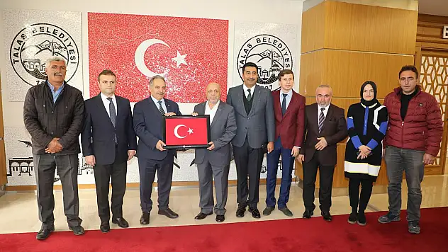 'Sizin Olduğunuz Yerde Sorunlar Çözümsüz Olmaz'