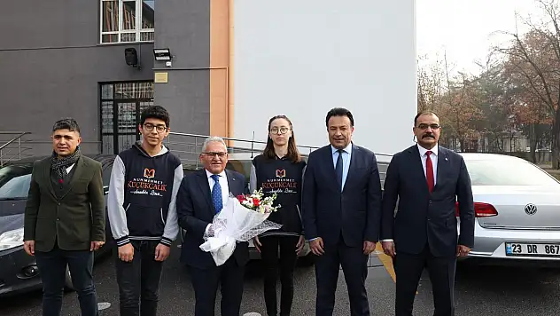 'SİZLER BİZİM GELECEĞİMİZSİNİZ'