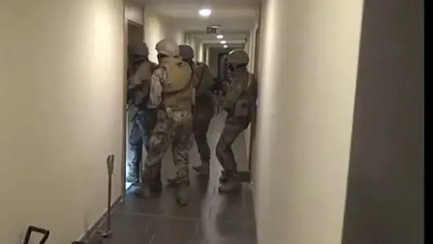 Sosyal Medya Üzerinden Uyuşturucu Satıcılarına Operasyon