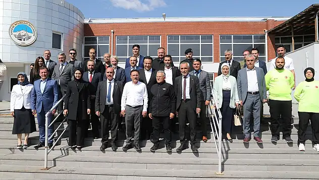 SPOR ŞEHRİ KAYSERİ'DE YENİ BİR PROJE: FUTSAL TURNUVASI