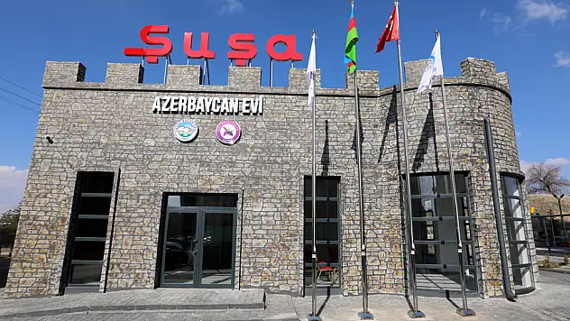 ŞUŞA AZERBAYCAN EVİ'NDE AÇILIŞ HEYECANI
